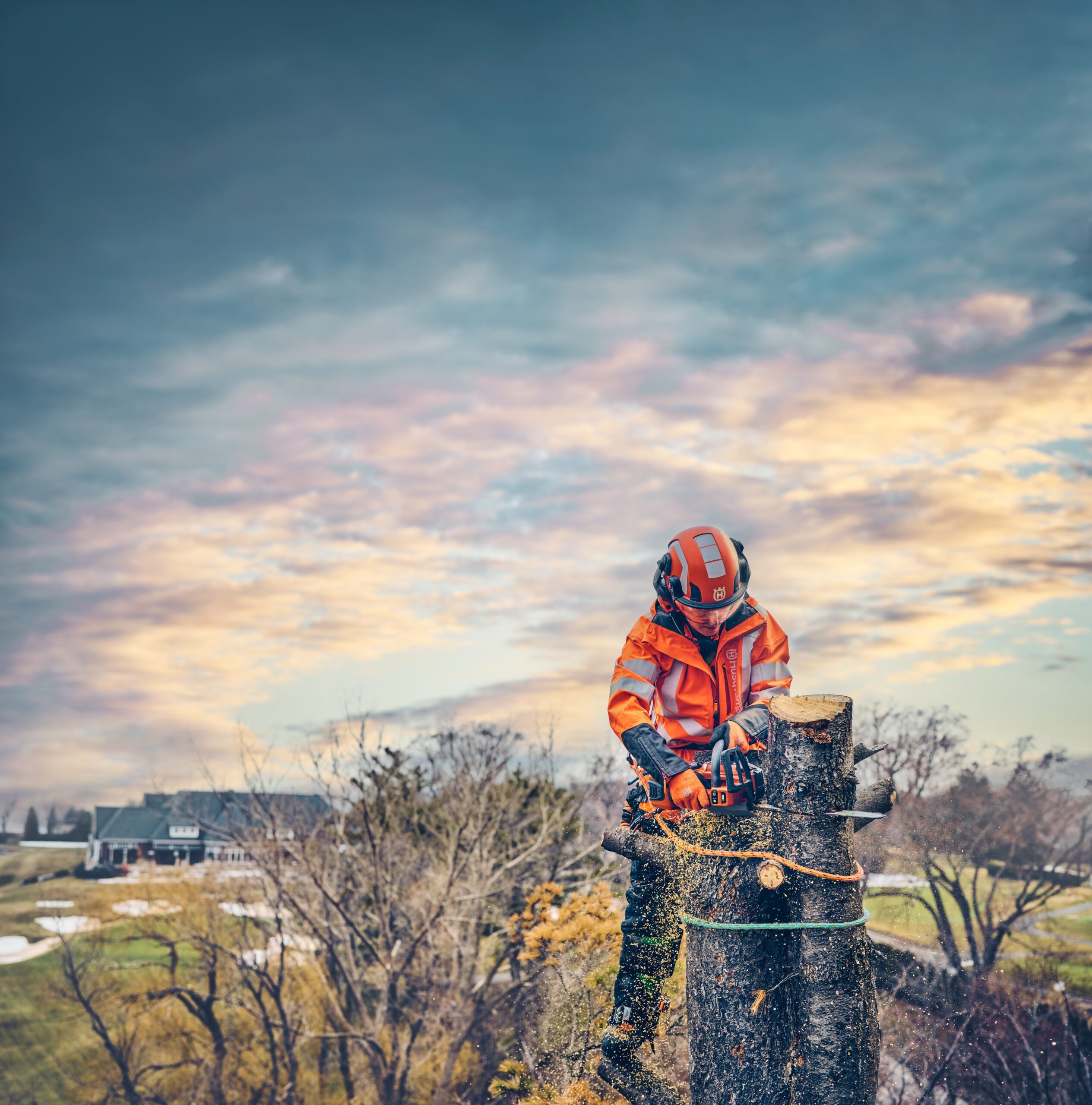 Husqvarna T542i XP-XPG töös Husqvarna T542i XP-XPG töös